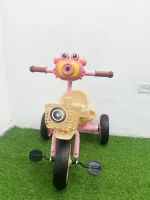 Kids Tricycle – Ages 1–4 Years  A fun, safe and sturdy kids’ tricycle designed for children aged 1–4 years. Perfect for developing balance, coordination and confidence while giving your little one an exciting way to explore and stay active.  👶 Suitable for ages 1–4 years 🚲 Stable 3-wheel design 💪 Strong and durable construction 🛞 Smooth-rolling wheels 🎯 Helps develop balance and coordination 🏠 Suitable for indoor and outdoor use - Image 3
