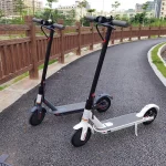 250W Electric Scooter with 30KM Range – Fast 25KM/H Portable E-Scooter for Commuting, City Rides & Everyday Transport - Image 2
