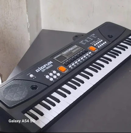 Children’s 61 Keys Piano Keyboard with Microphone – Kids Musical Keyboard for Learning, Singing & Playing Music – Kenya