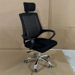 Ergonomic High-Back Office Chair with Headrest – Breathable Mesh Back Support, Fabric-Cushioned Swivel Seat and Strong Wheeled Base